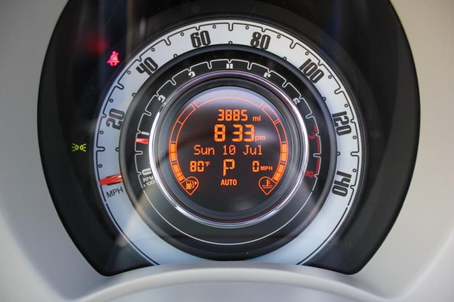  Fiat 500C 2012 года  (фото 72 из 98)